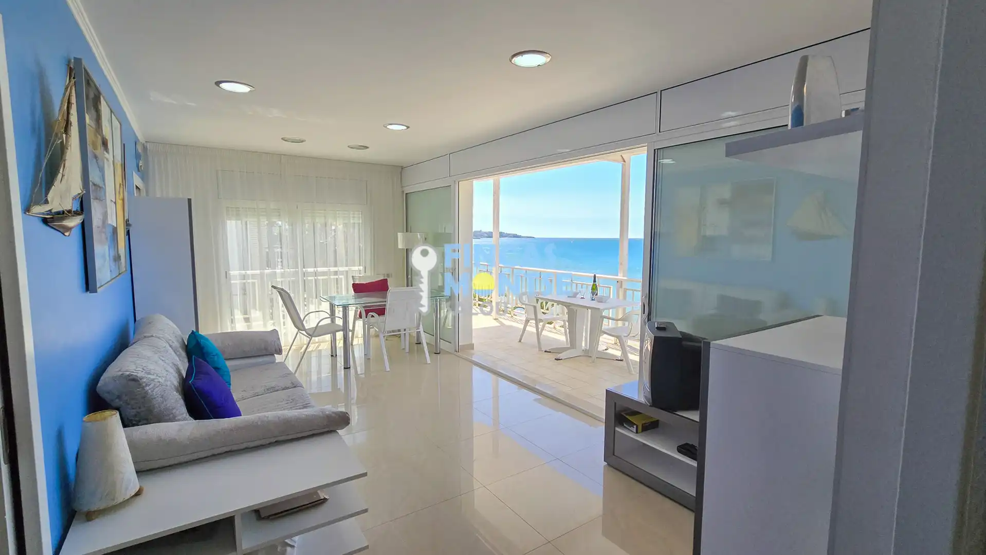 Sala de estar de Apartamento en venta en Salou con Terraza y Amueblado