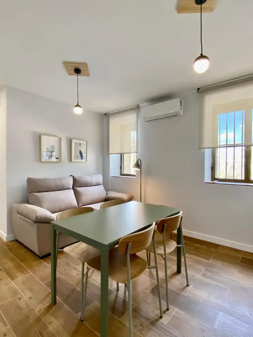 Sala de estar de Edificio en venta en Ávila