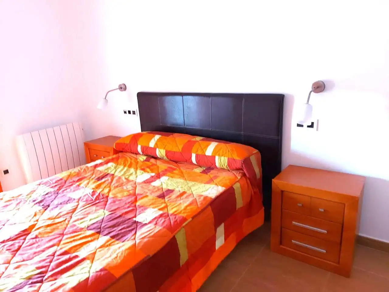 Schlafzimmer von Einfamilien-Reihenhaus zum Verkauf in Barruecopardo mit Balkon