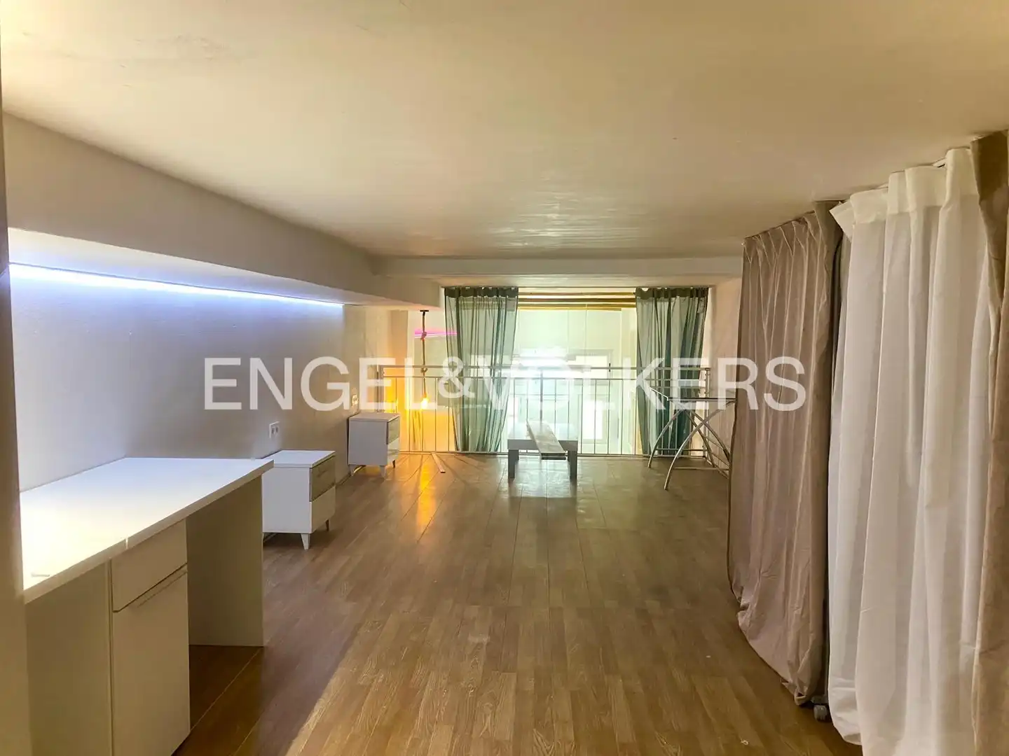 Piso de alquiler en Valencia con Calefacción