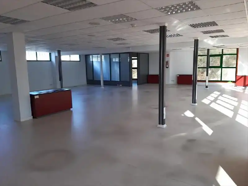 Industrial building for sale in Rúa Segunda Avenida 14, imagen 3