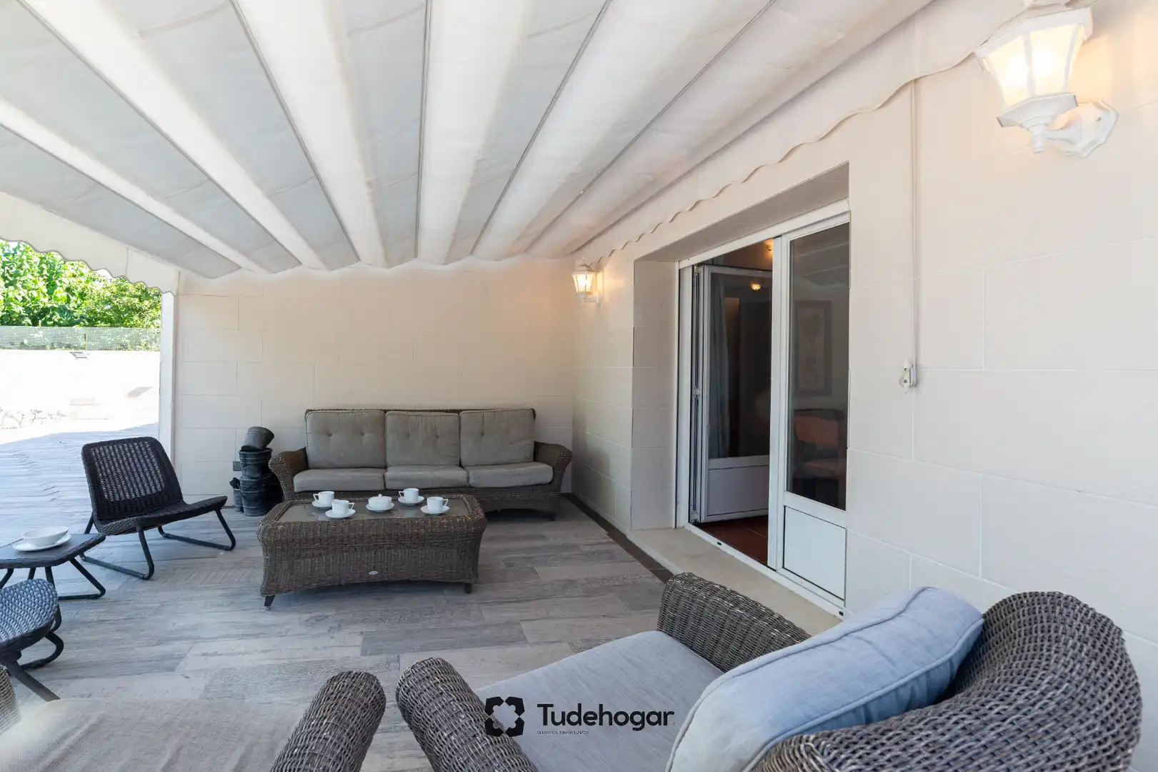 Terraza de Casa o chalet en venta en Tudela de Duero con Calefacción, Jardín privado y Amueblado