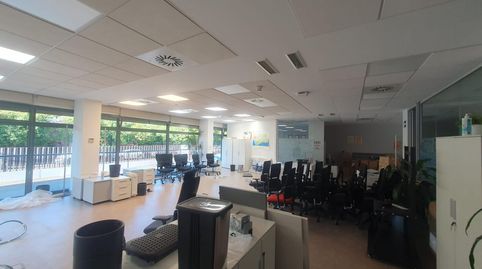 Foto 2 de Oficina de alquiler en Sector Sur - La Palmera - Reina Mercedes, Sevilla Capital