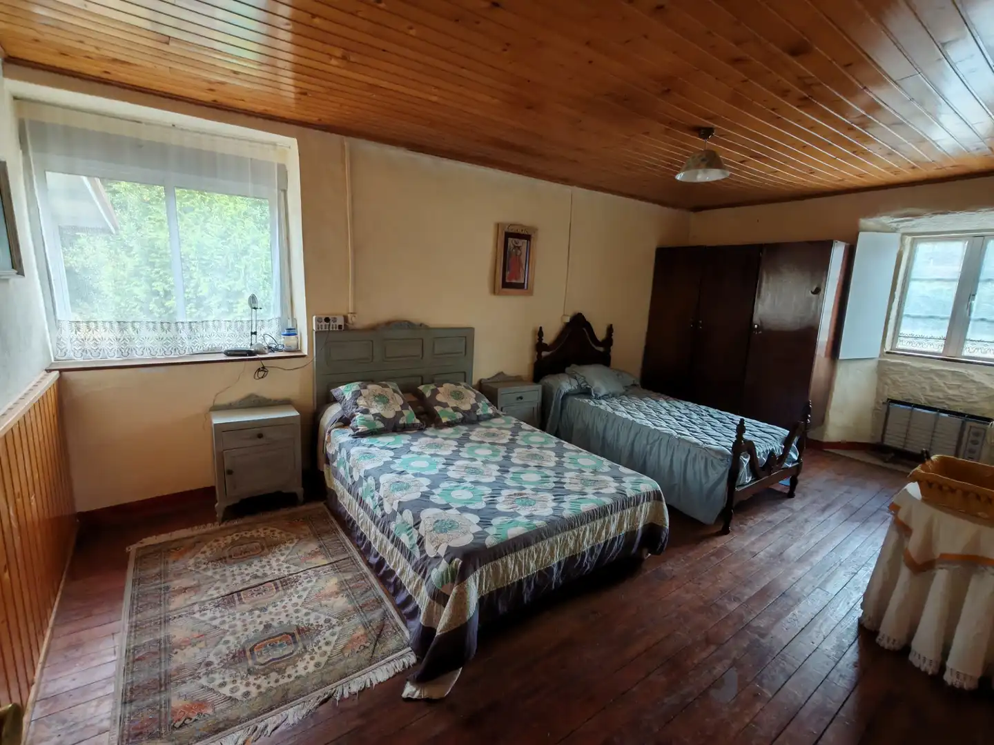 Dormitori de Casa o xalet en venda en O Pino  amb Jardí privat, Terrassa i Moblat
