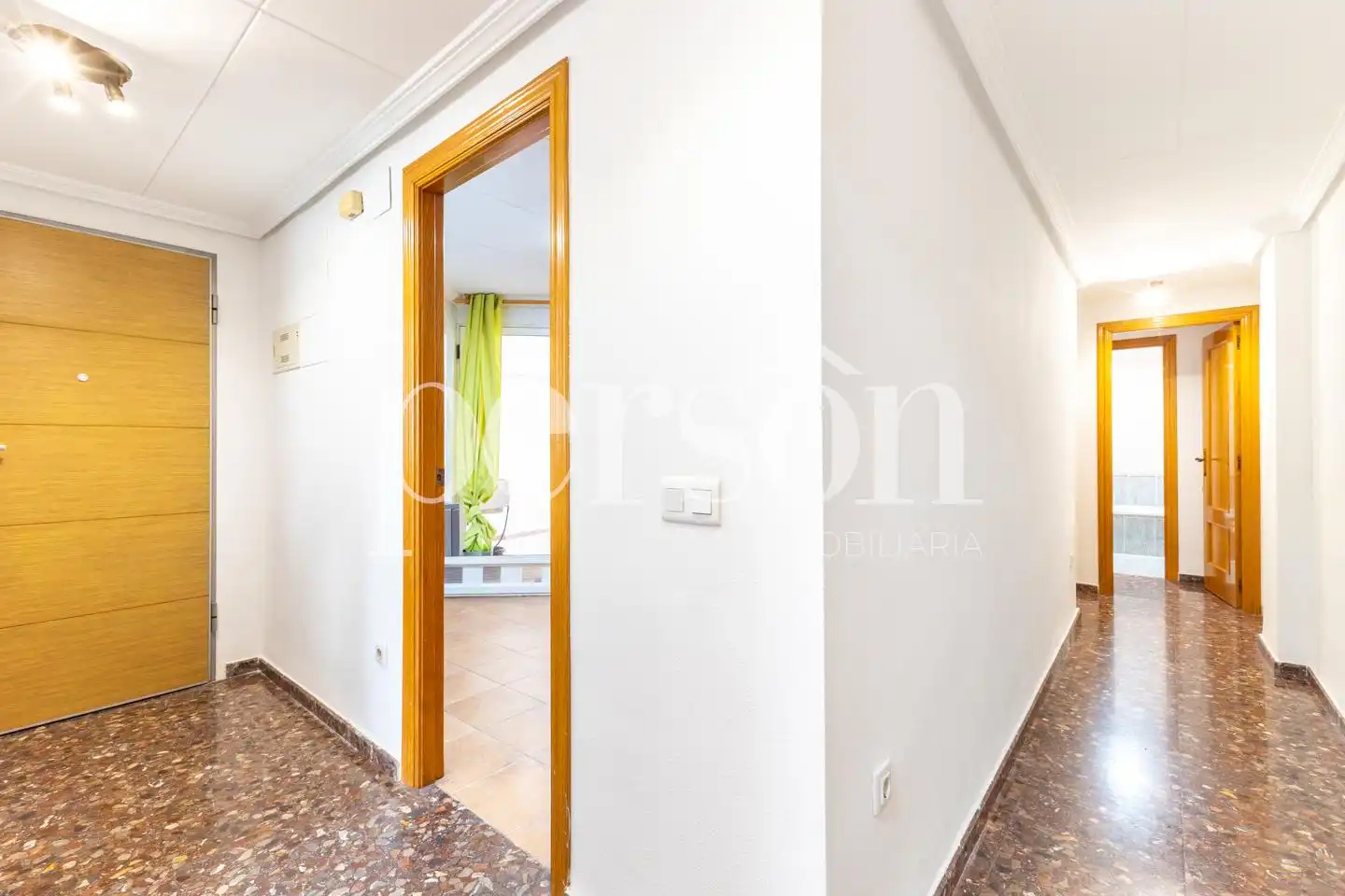 Flat for rent in Calle del Maestro Atanasio Garcia Zapater, Benetússer