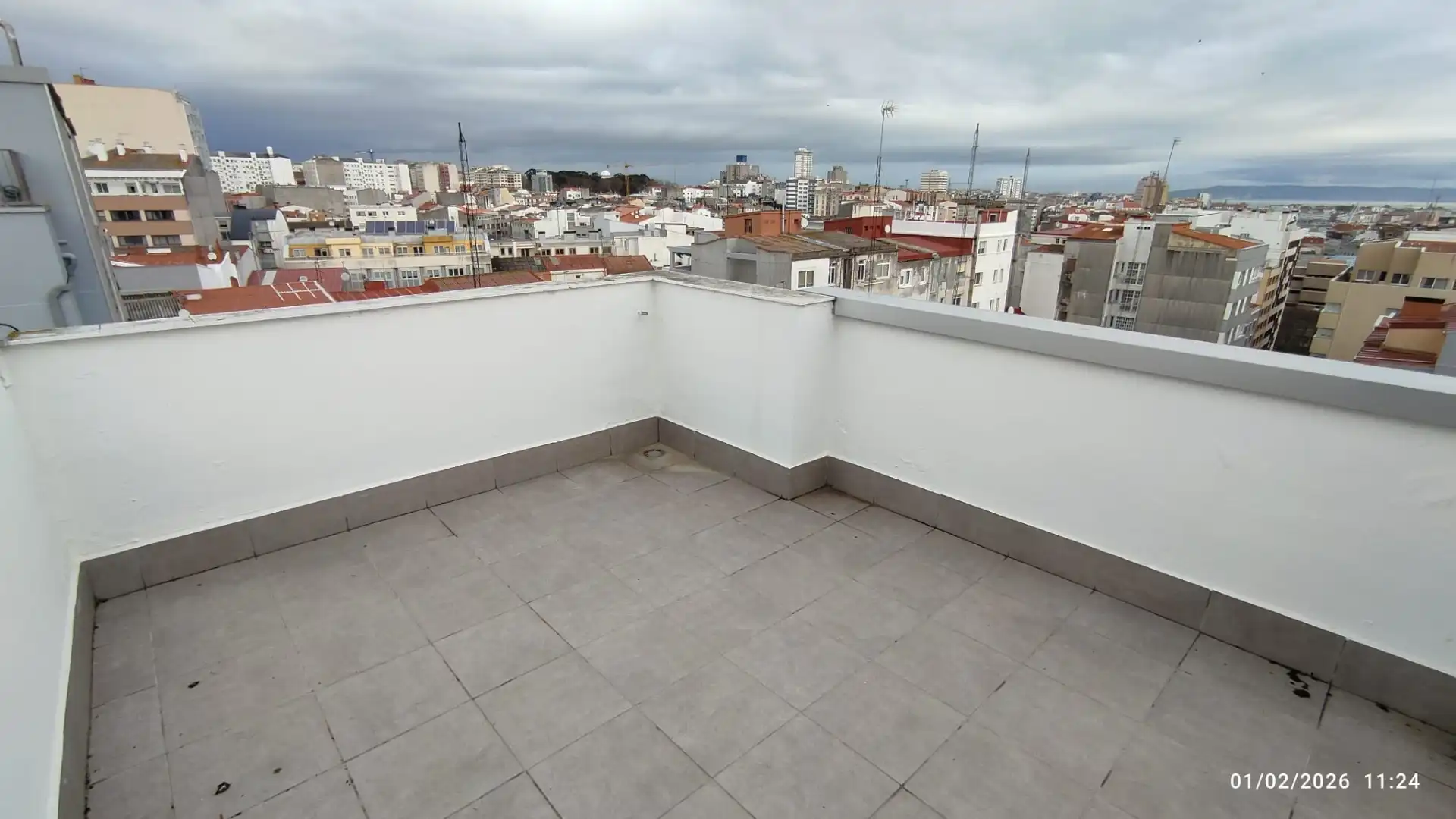 Terrassa de Pis en venda en A Coruña Capital  amb Terrassa, Traster i Forn