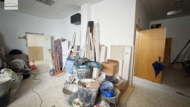 Local comercial en Venta en Los Castillejos - La Trinidad