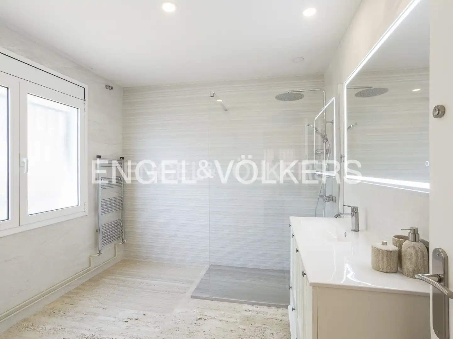 Baño de Casa o chalet en venta en El Vendrell con Aire acondicionado, Calefacción y Jardín privado