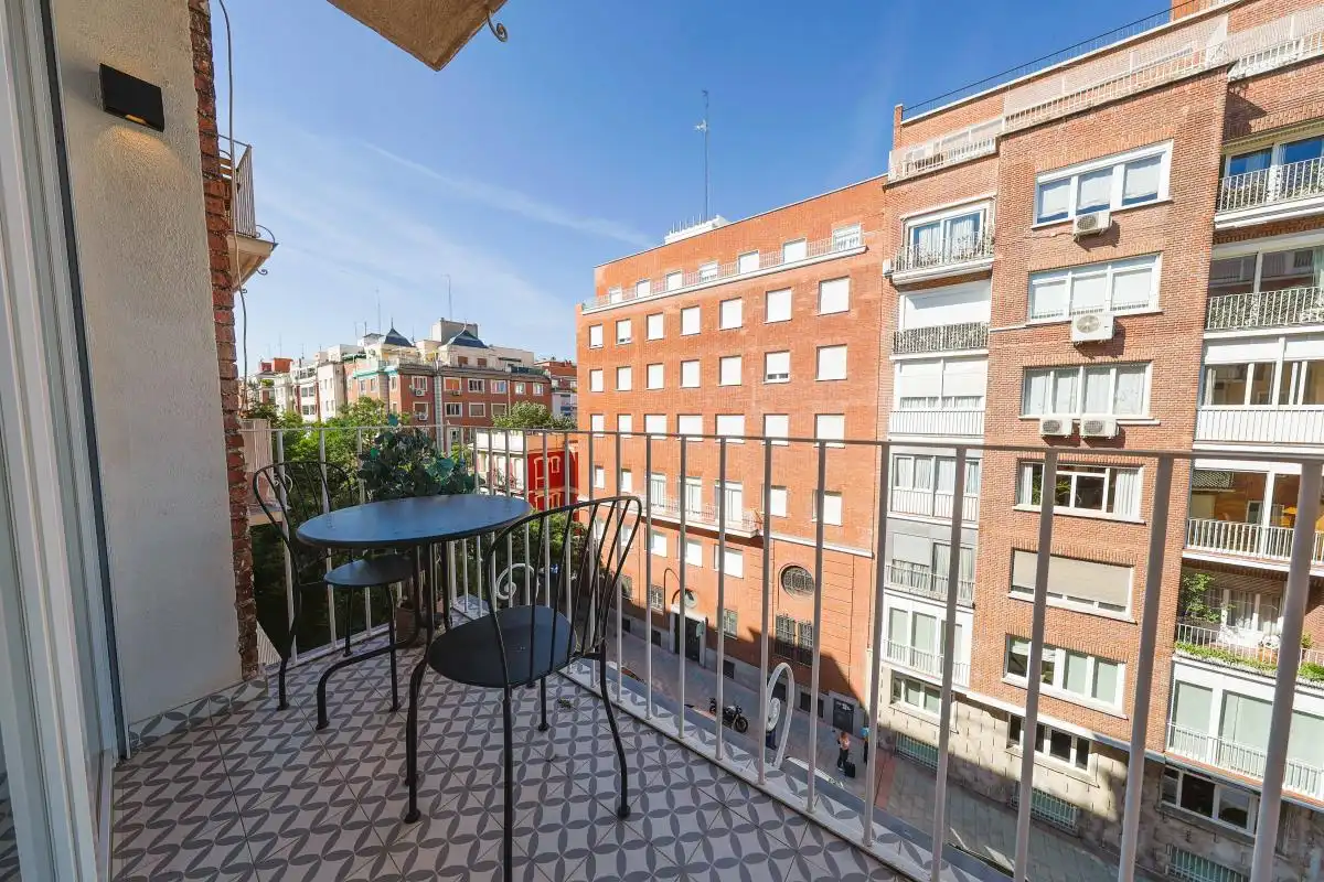 Balcony of Flat for rent in Madrid  with Air Conditioner, Heating and Terrace