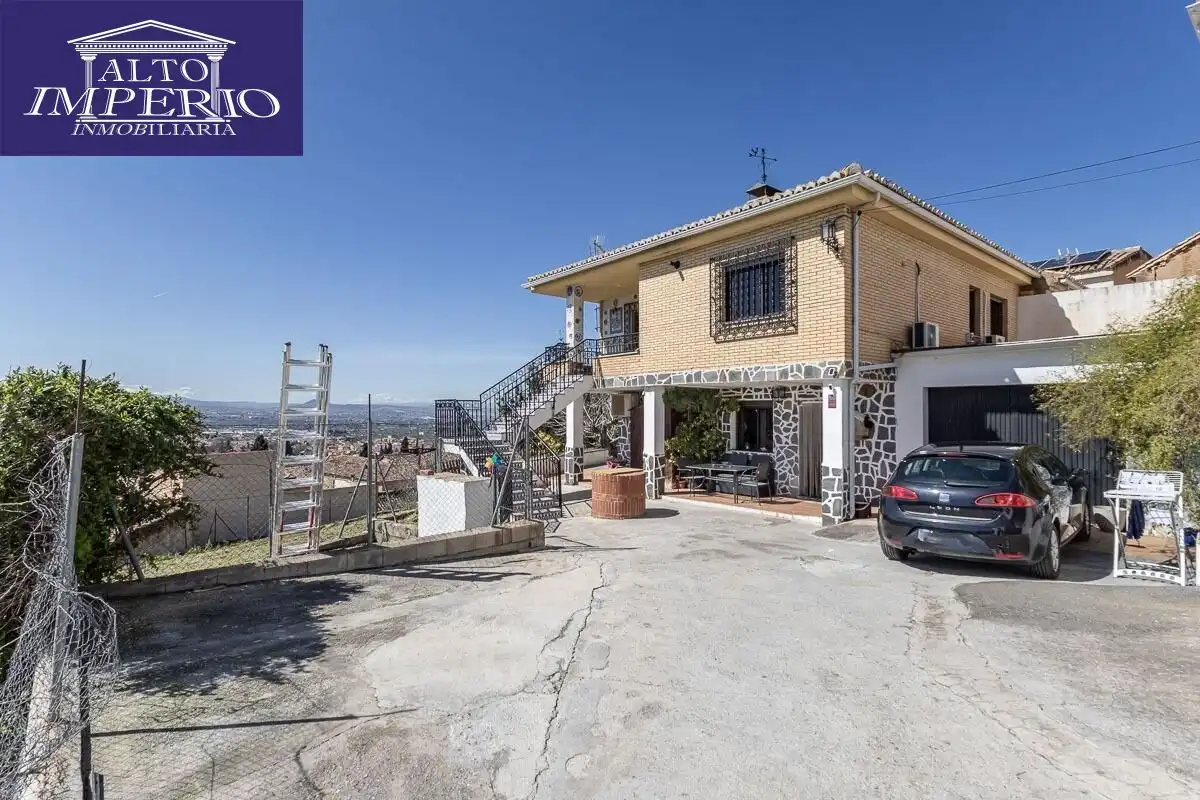 Haus mit Garten zum Verkauf in Barrio de la Vega, imagen 40
