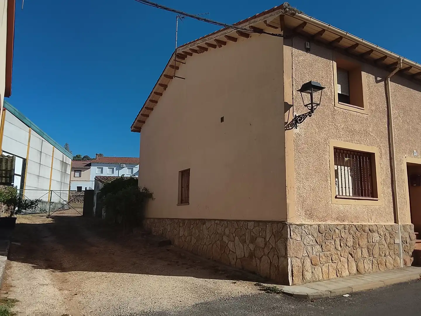 Vista exterior de Casa o chalet en venta en Arenas de San Pedro con Jardín privado y Trastero