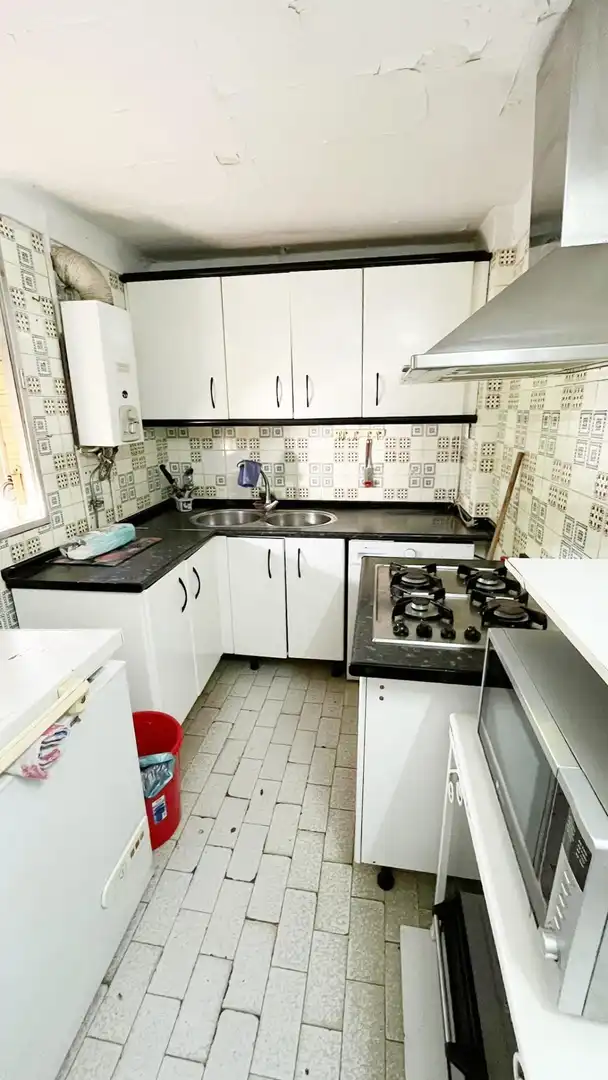 Kitchen of Flat for sale in Sevilla