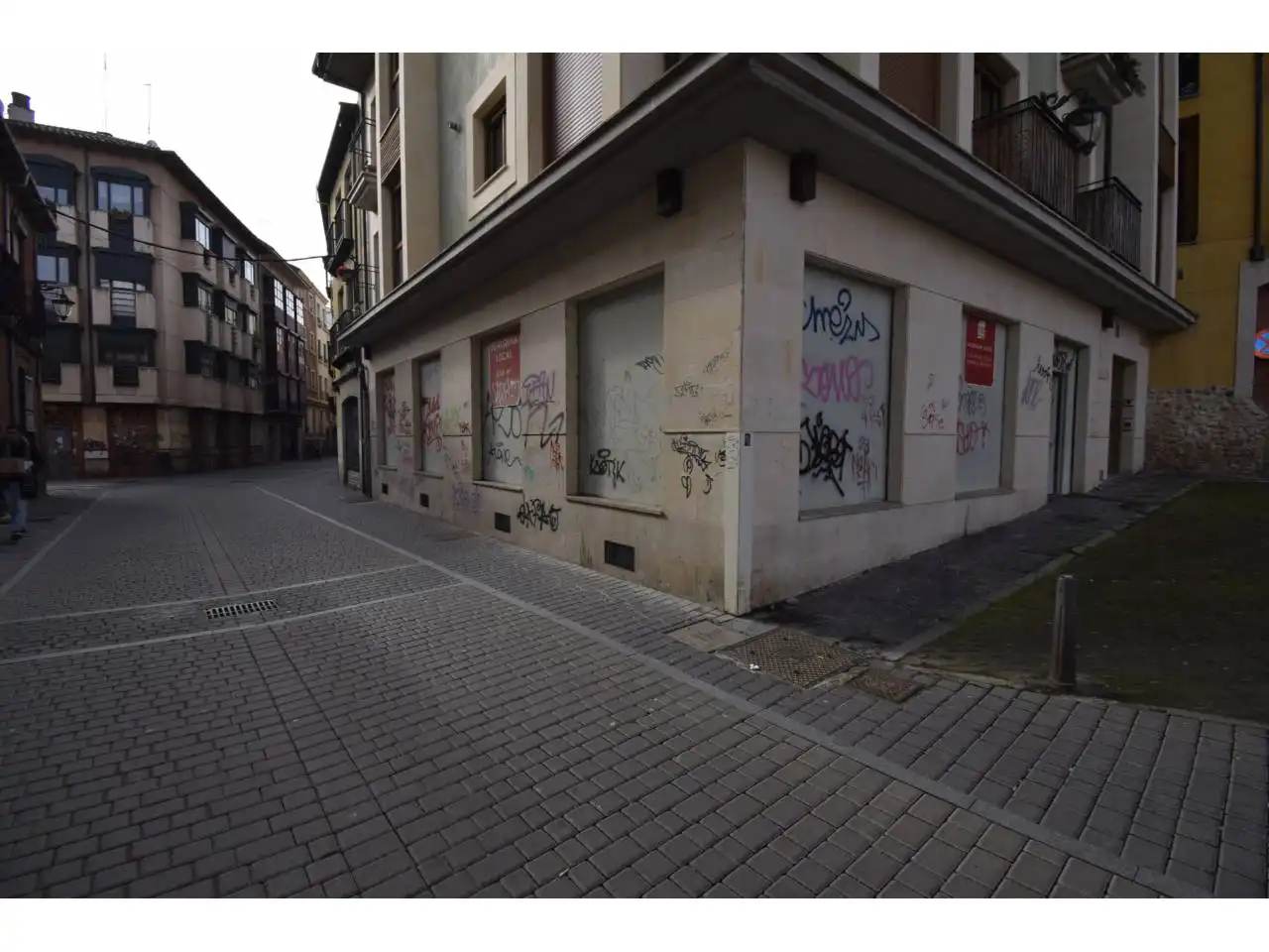Business premises to rent in puerta sol