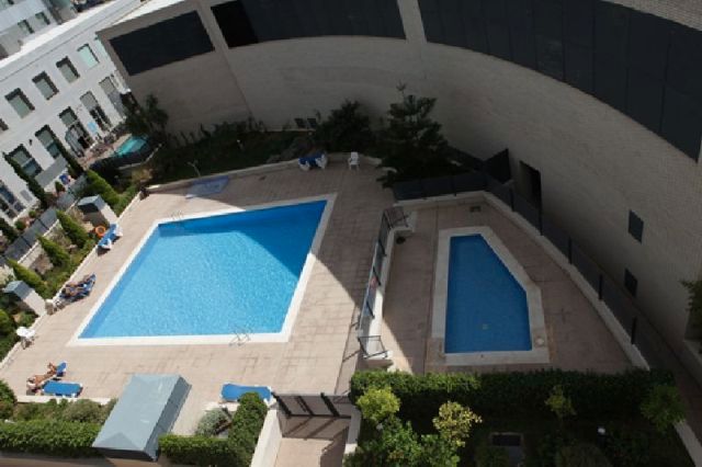 Piscina de Pis de lloguer en  Valencia Capital amb Aire condicionat, Calefacció i Terrassa