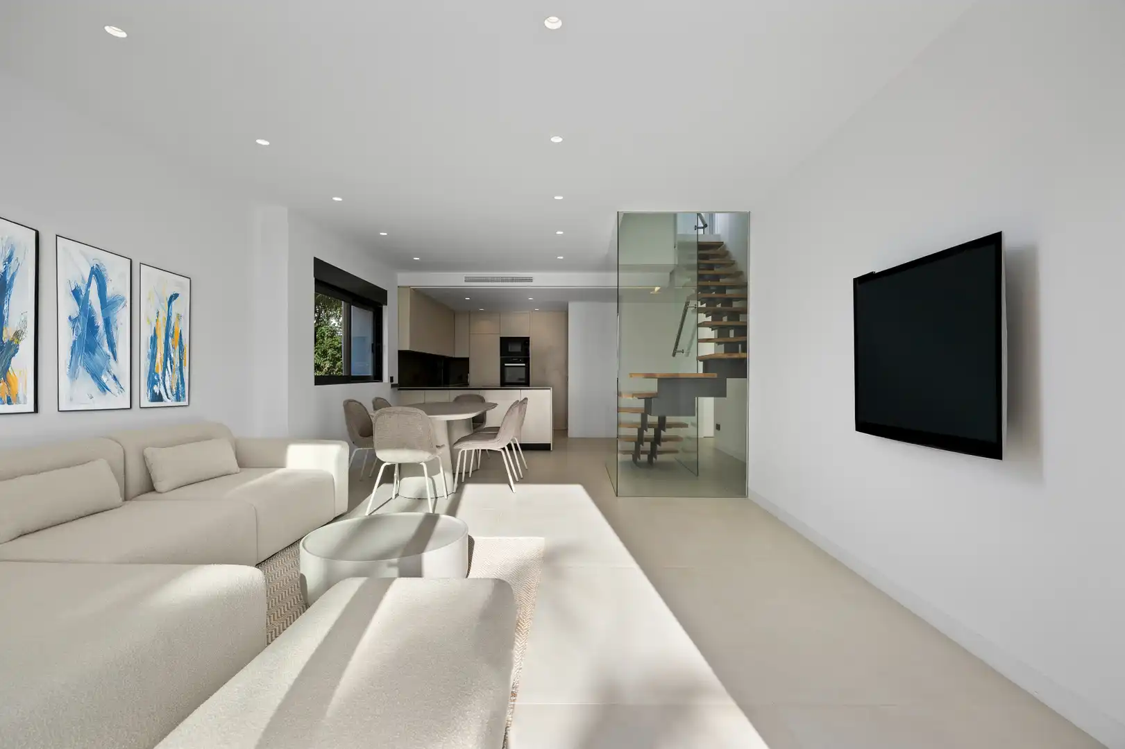 Living room of Attic for sale in Estepona  with Air Conditioner, Terrace and Storage room