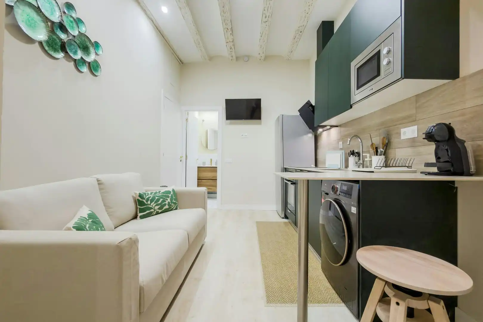 Living room of Flat for rent in Barcelona  with Air Conditioner, Heating and Furnished