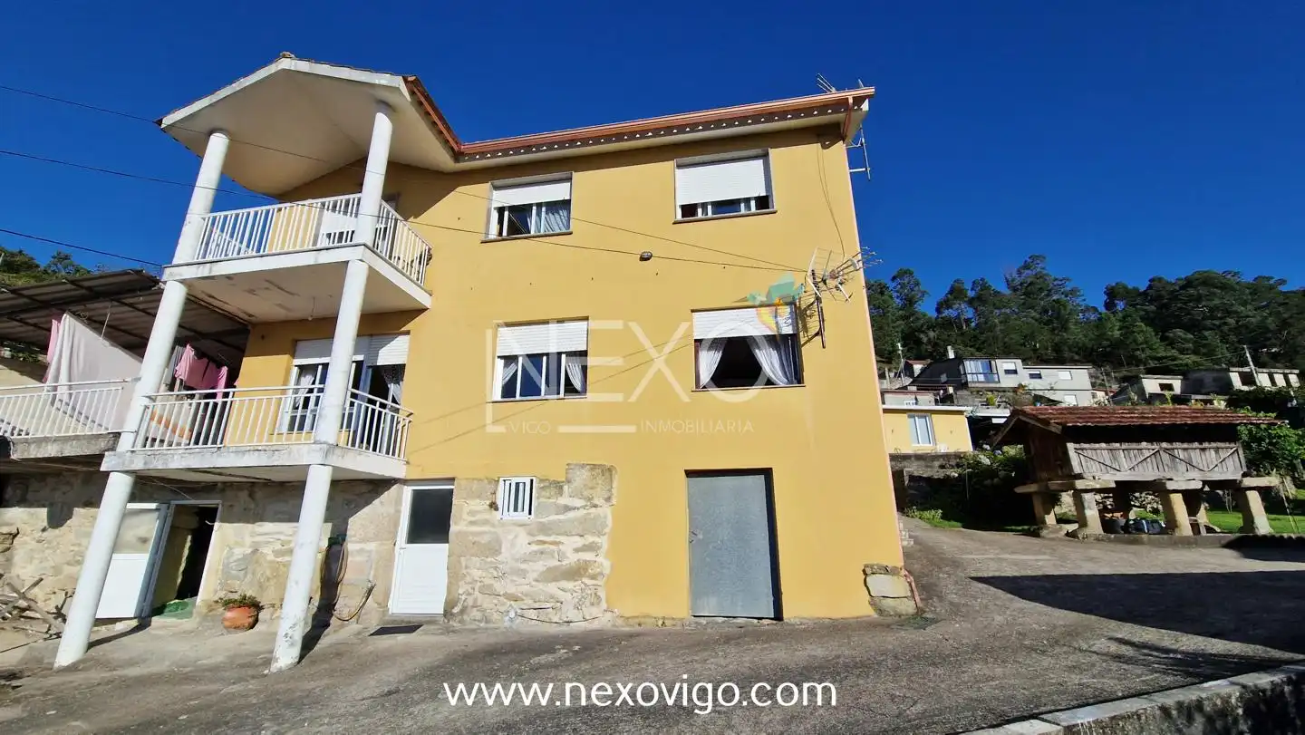 Vista exterior de Casa o chalet en venta en Moaña con Jardín privado, Terraza y Trastero