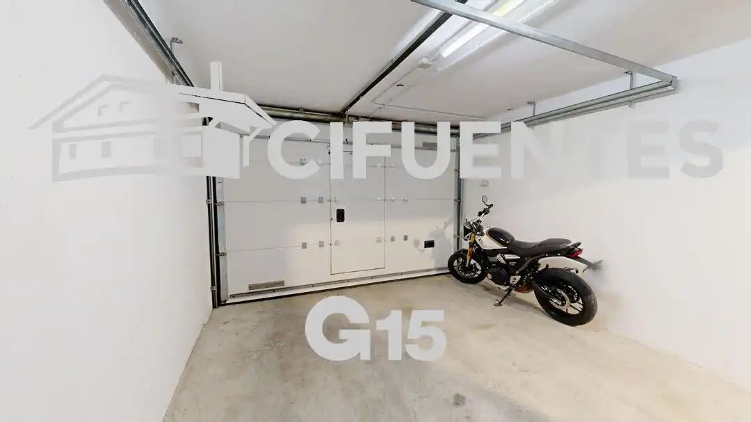 Parking de Piso en venta en Orio con Aire acondicionado, Calefacción y Jardín privado