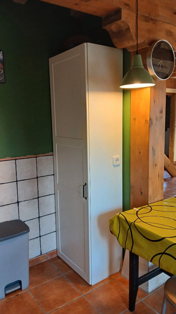 Dormitori de Casa o xalet en venda en Meruelo amb Calefacció, Jardí privat i Moblat