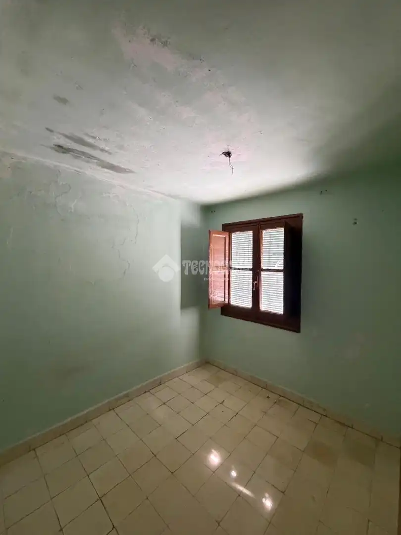 Casa aparellada en venda a Espeluy, imagen 4