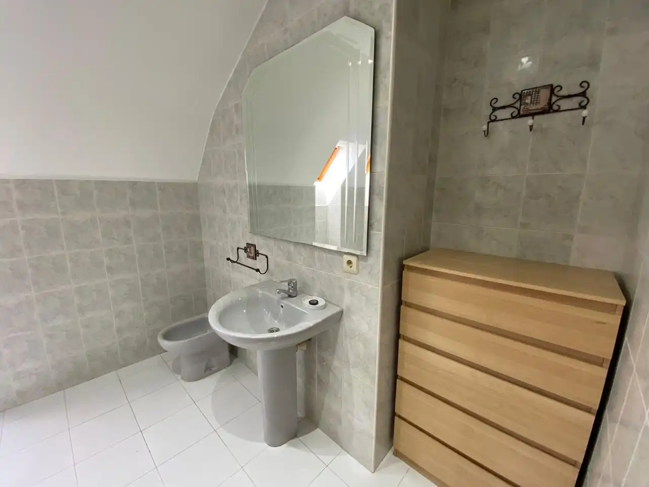 Maisonette zur Miete in Calle Jose Maria Vega, Cotolino