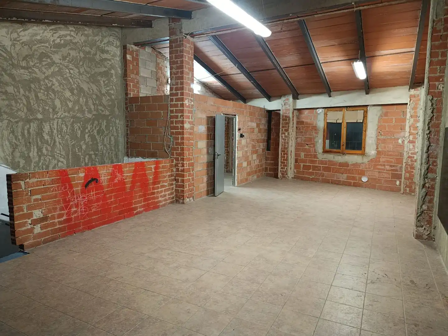 Commercial properties for rent in Almansa  with Terrace
