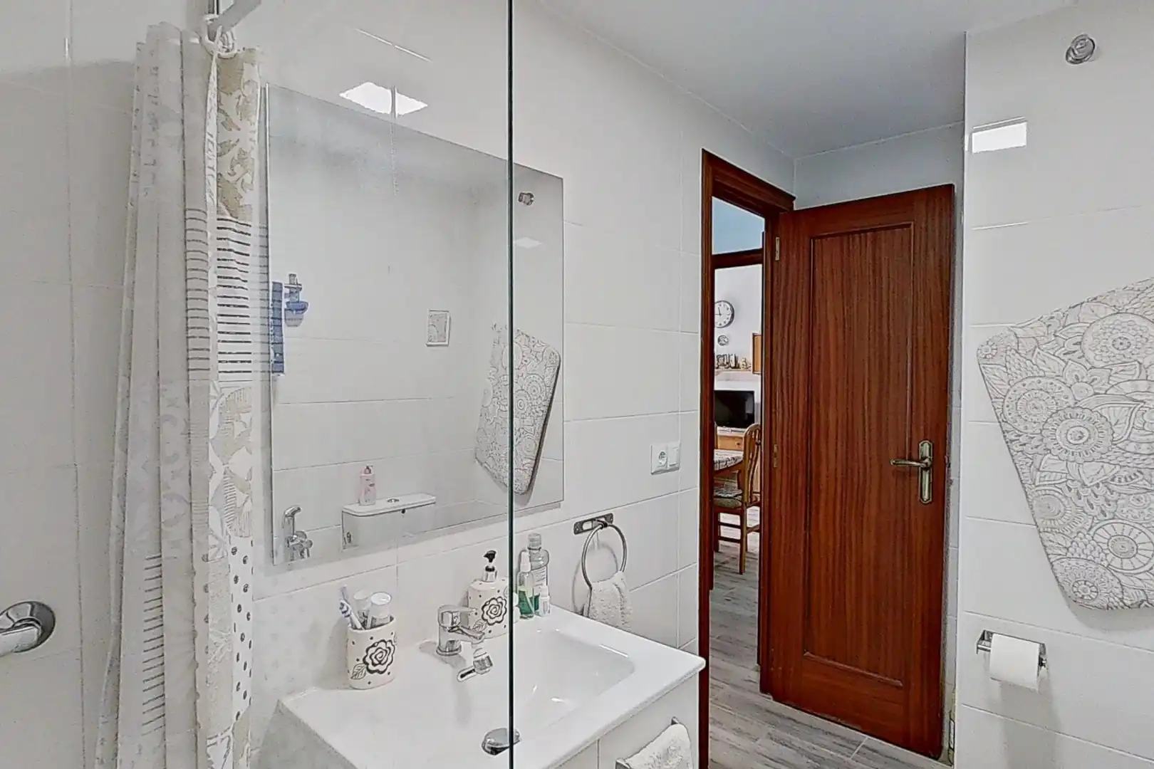 Badezimmer von Wohnungen zum Verkauf in Benidorm mit Klimaanlage, Heizung und Terrasse