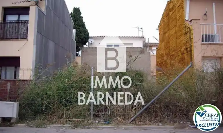 Terreny en venda en Empuriabrava