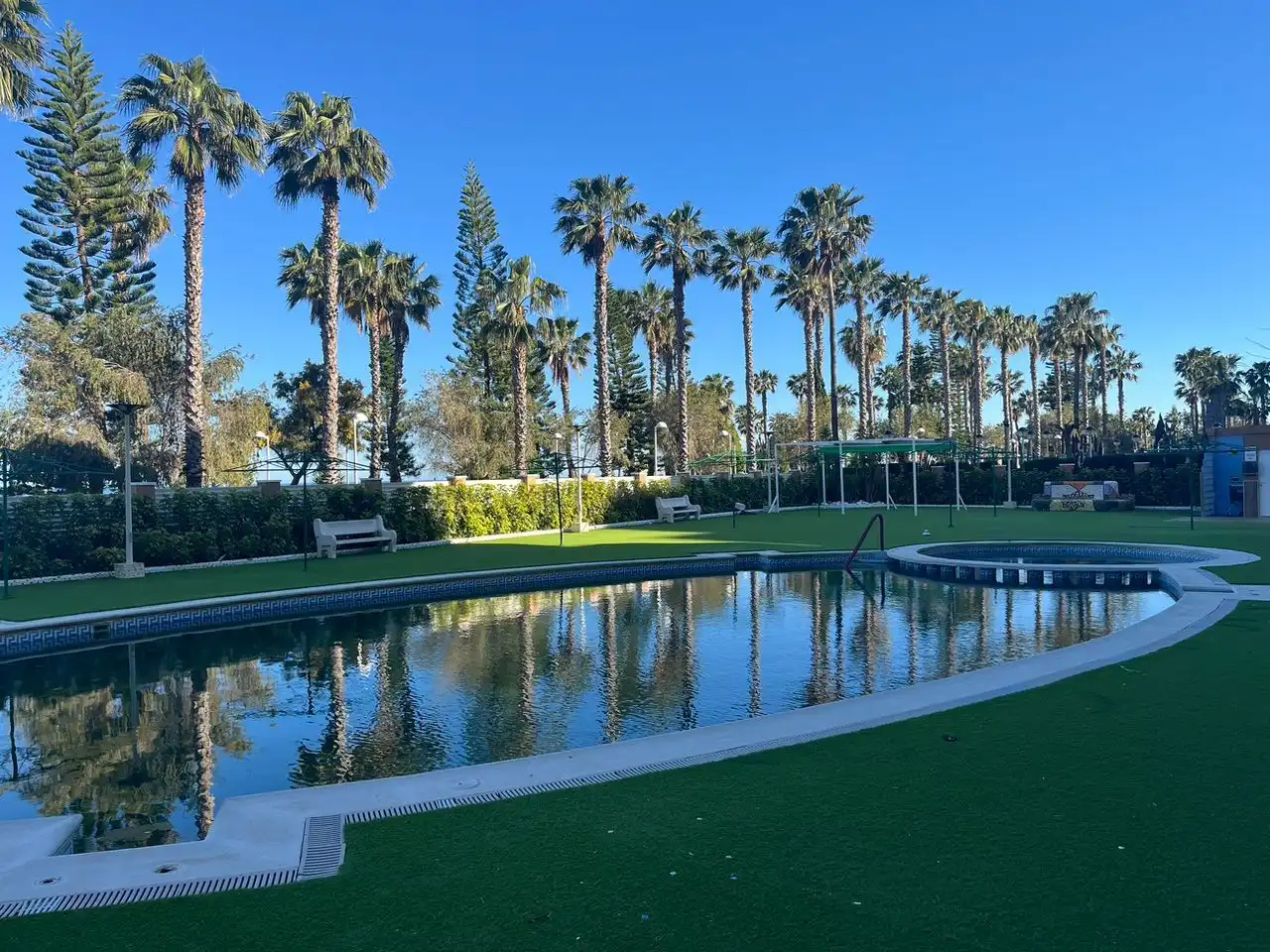 Piscina de Pis en venda en Oropesa del Mar / Orpesa amb Aire condicionat, Jardí privat i Terrassa