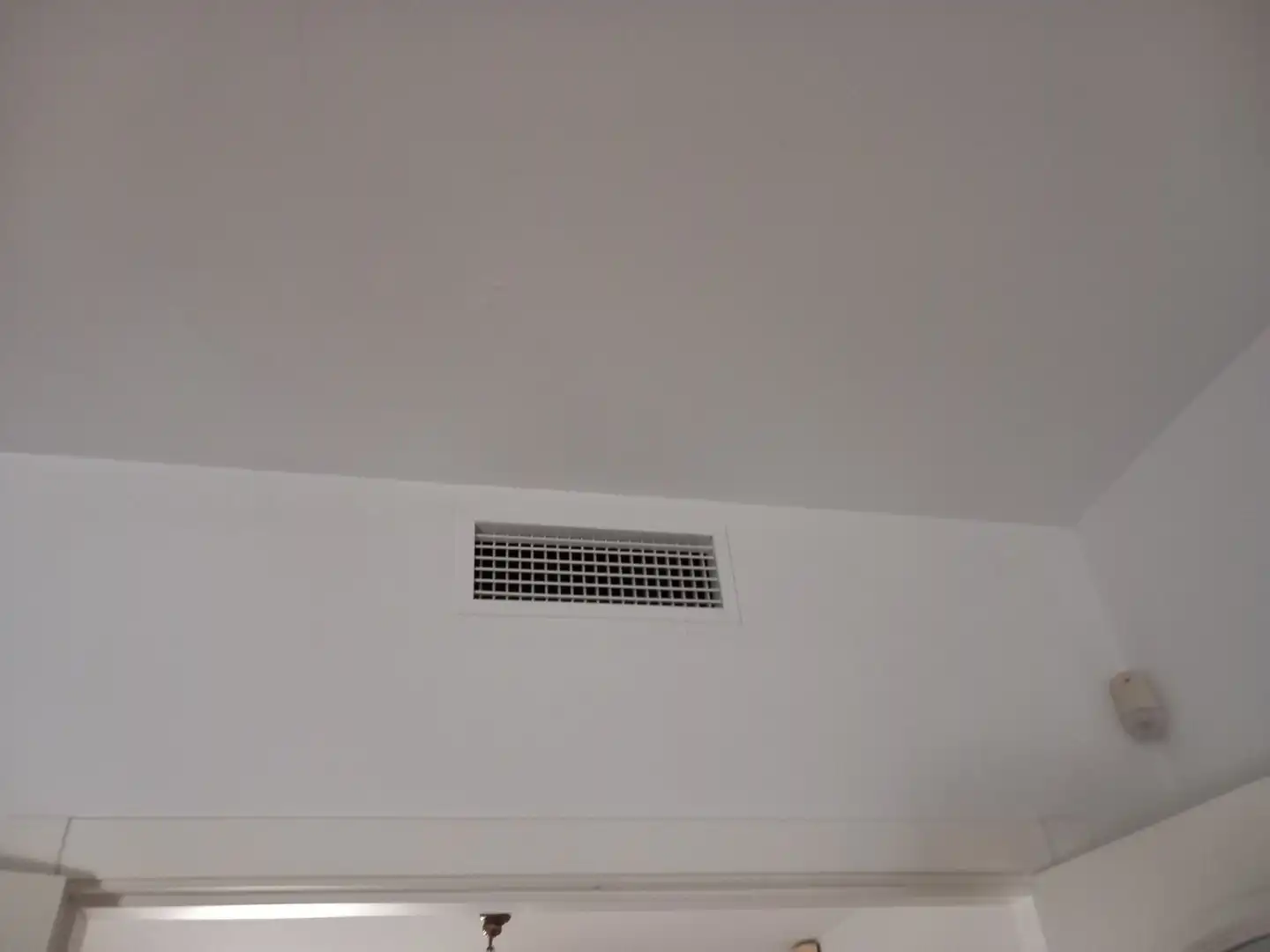 Flat for sale in Ronda  with Air Conditioner, Heating and Community pool