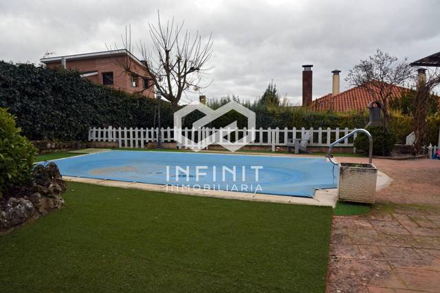 Casa-chalet en Venta en Anchuelo