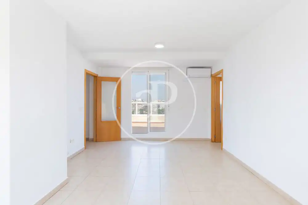 Wohnung zur Miete in Sagunto / Sagunt mit Klimaanlage, Heizung und Terrasse