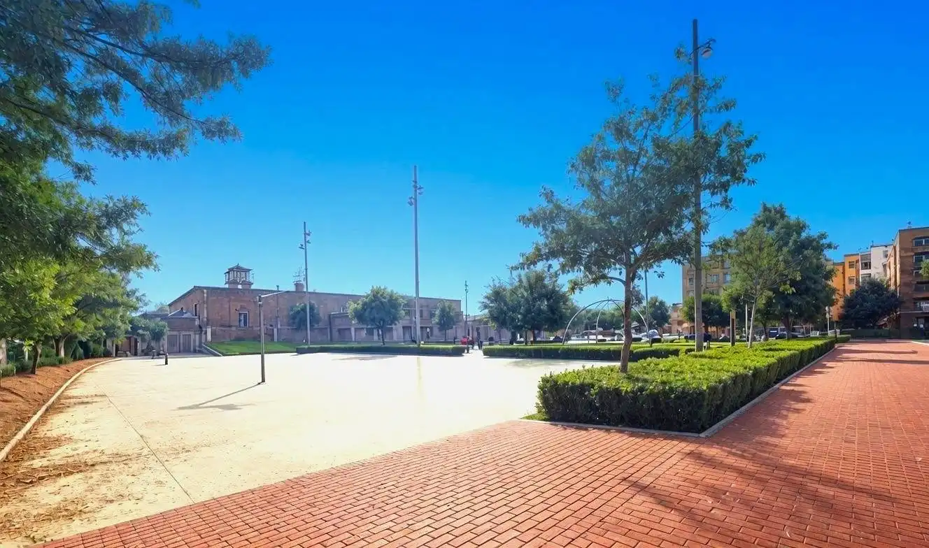 Vista exterior de Piso en venta en Reus con Aire acondicionado, Calefacción y Terraza