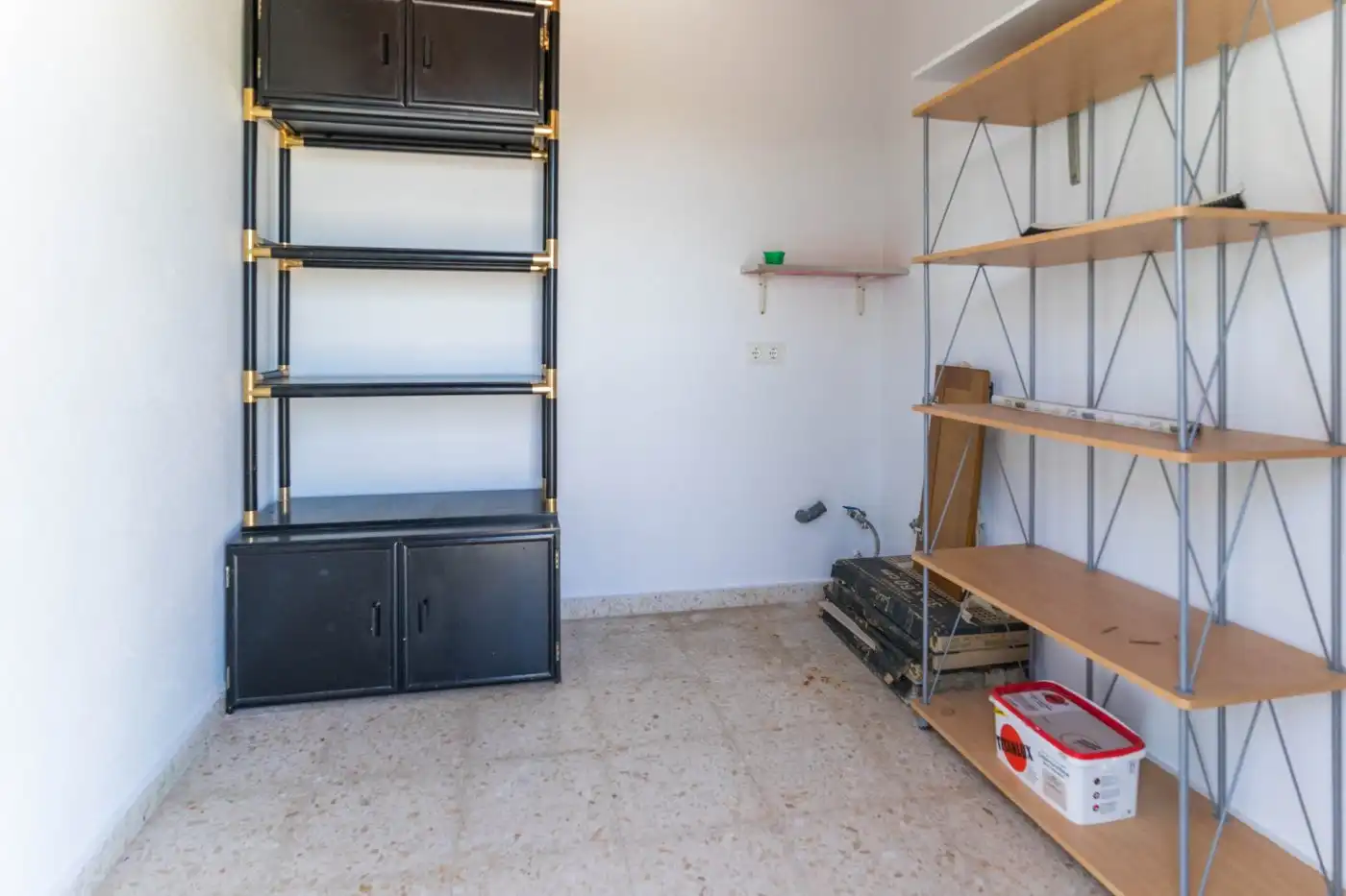 Haus oder Chalet zum Verkauf in Alhaurín El Grande mit Klimaanlage, Privatgarten und Terrasse