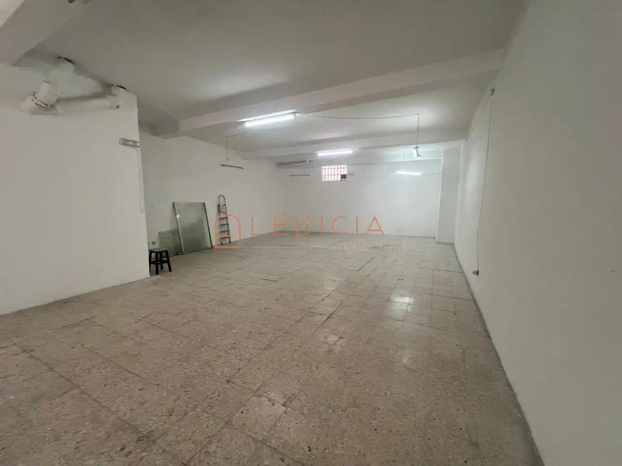 Commercial properties for rent in COLOMBIA, Casablanca - Calvario