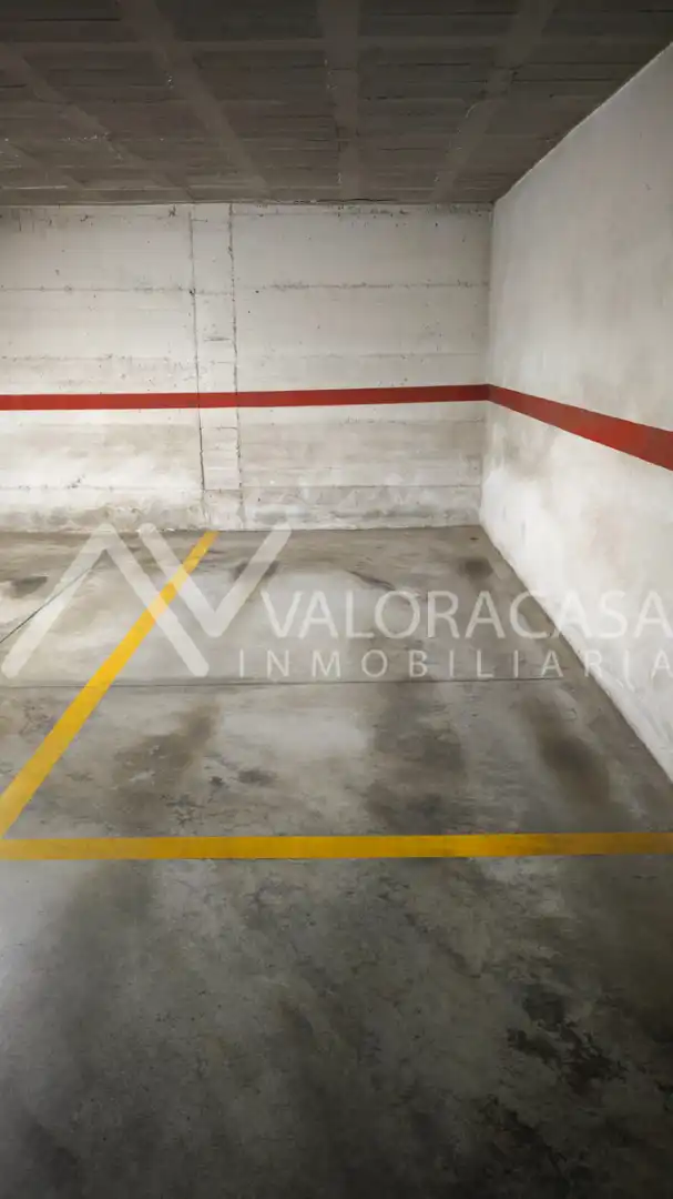 Parking de Piso en venta en Málaga con Amueblado