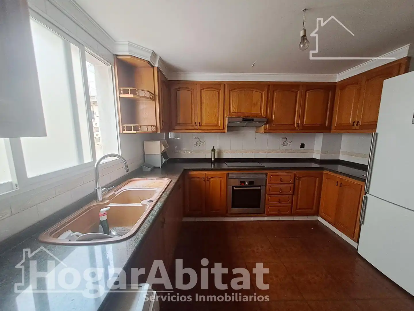 Küche von Haus oder Chalet zum Verkauf in Castellón de la Plana / Castelló de la Plana mit Terrasse