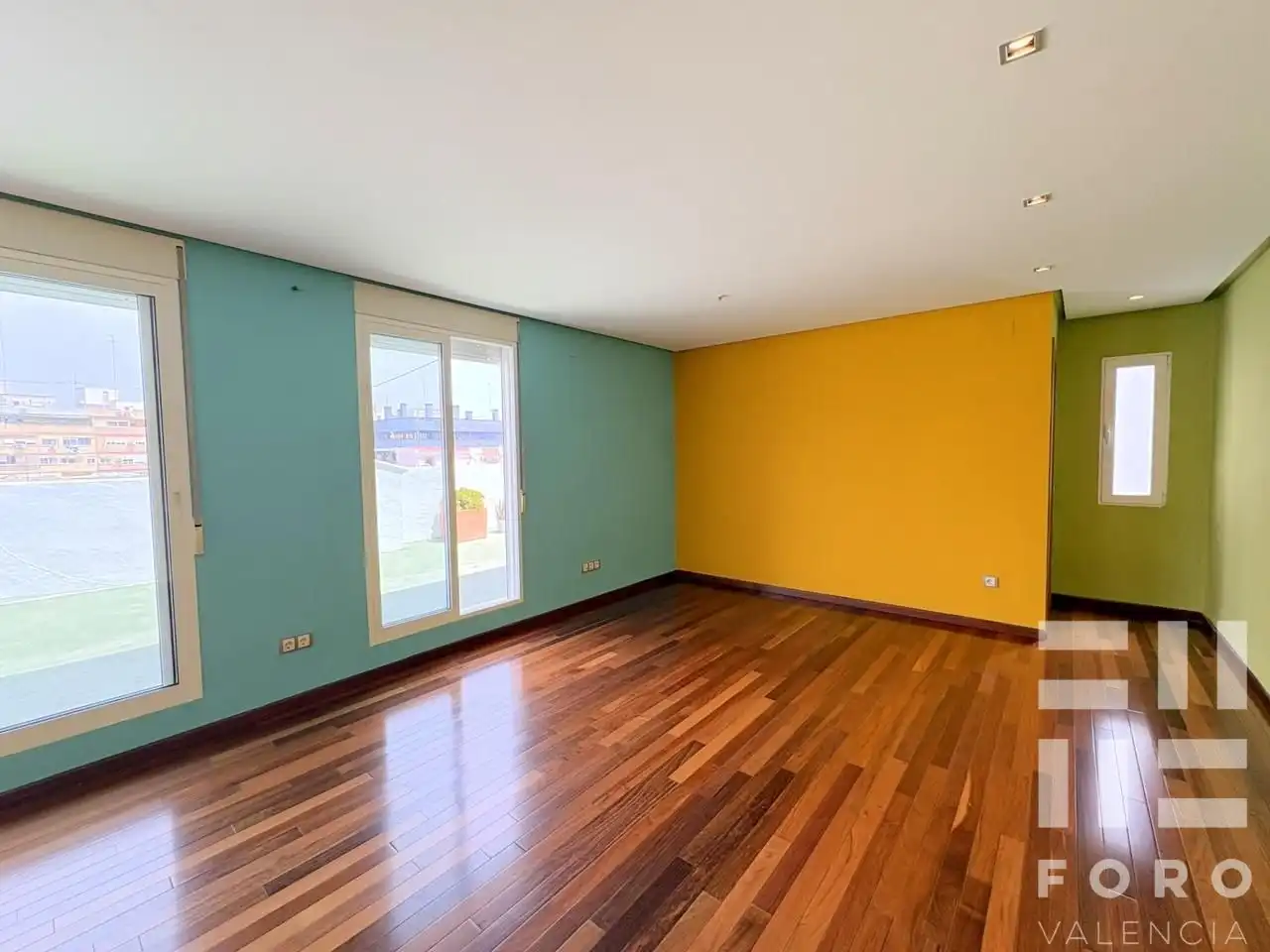 Sala d'estar de Àtic de lloguer en Valencia amb Terrassa