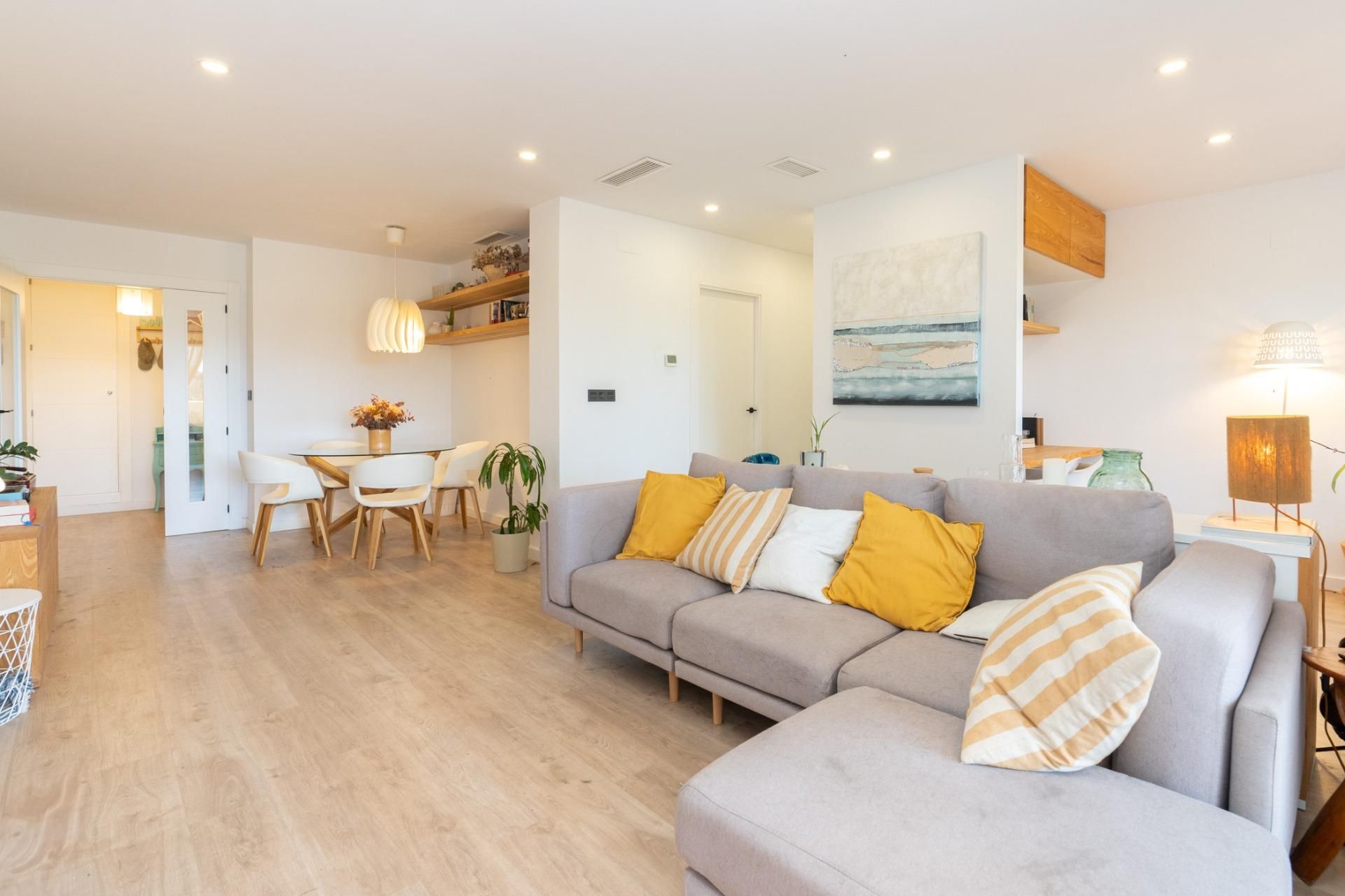 Living room of Flat for sale in Motril  with Air Conditioner, Terrace and Community pool