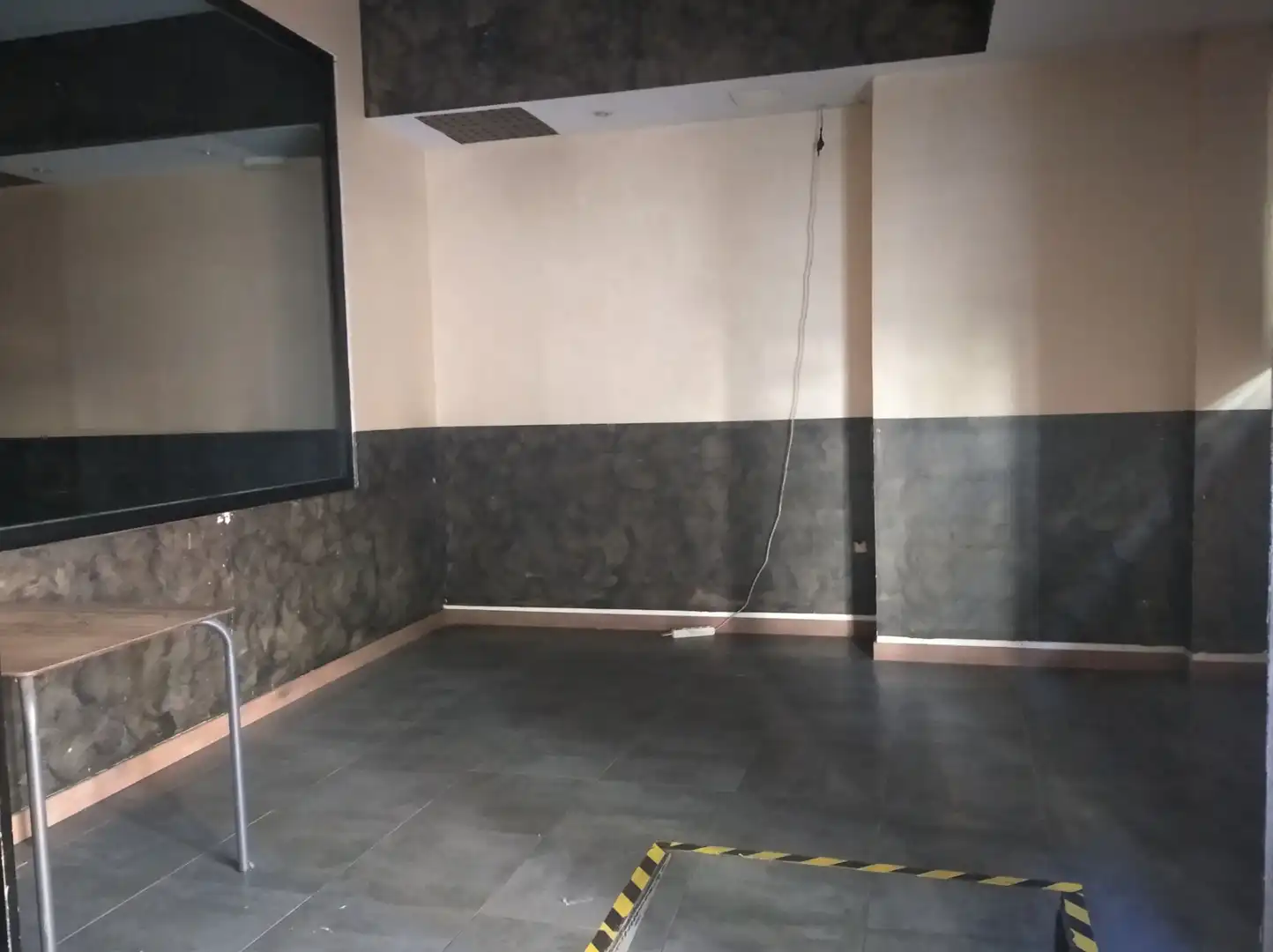 Local comercial en venta en Calle de la Reina Fabiola 37, imagen 6
