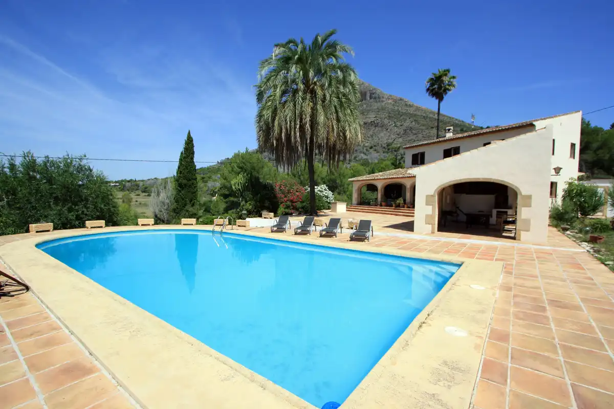 Casa con jardín en venta en Montgó - Ermita, imagen 4
