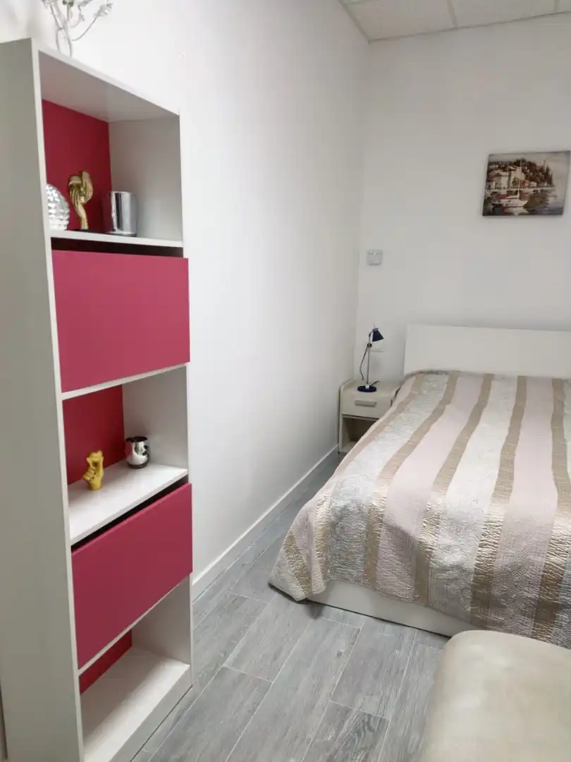 Bedroom of Study for rent in Benalúa - Babel