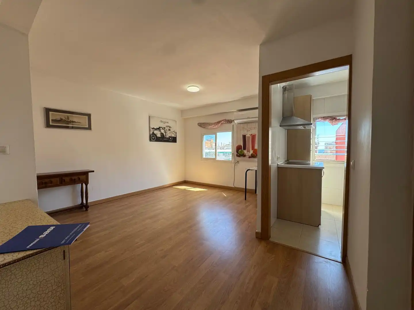 Wohnzimmer von Wohnung zum Verkauf in Salou mit Klimaanlage und Heizung