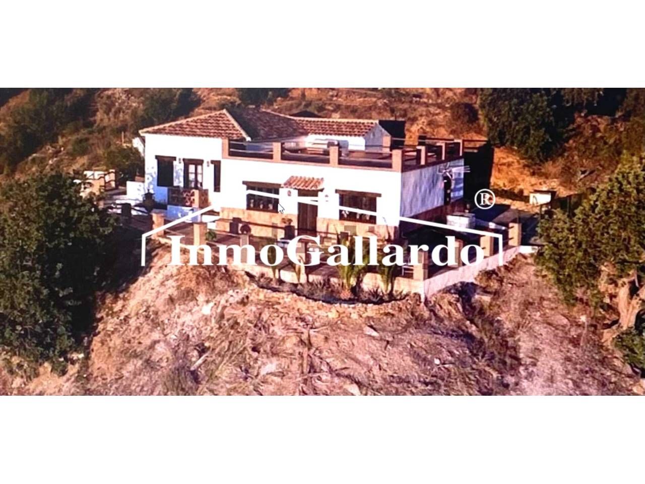 Country house for sale in Málaga Capital  with Private garden and Terrace