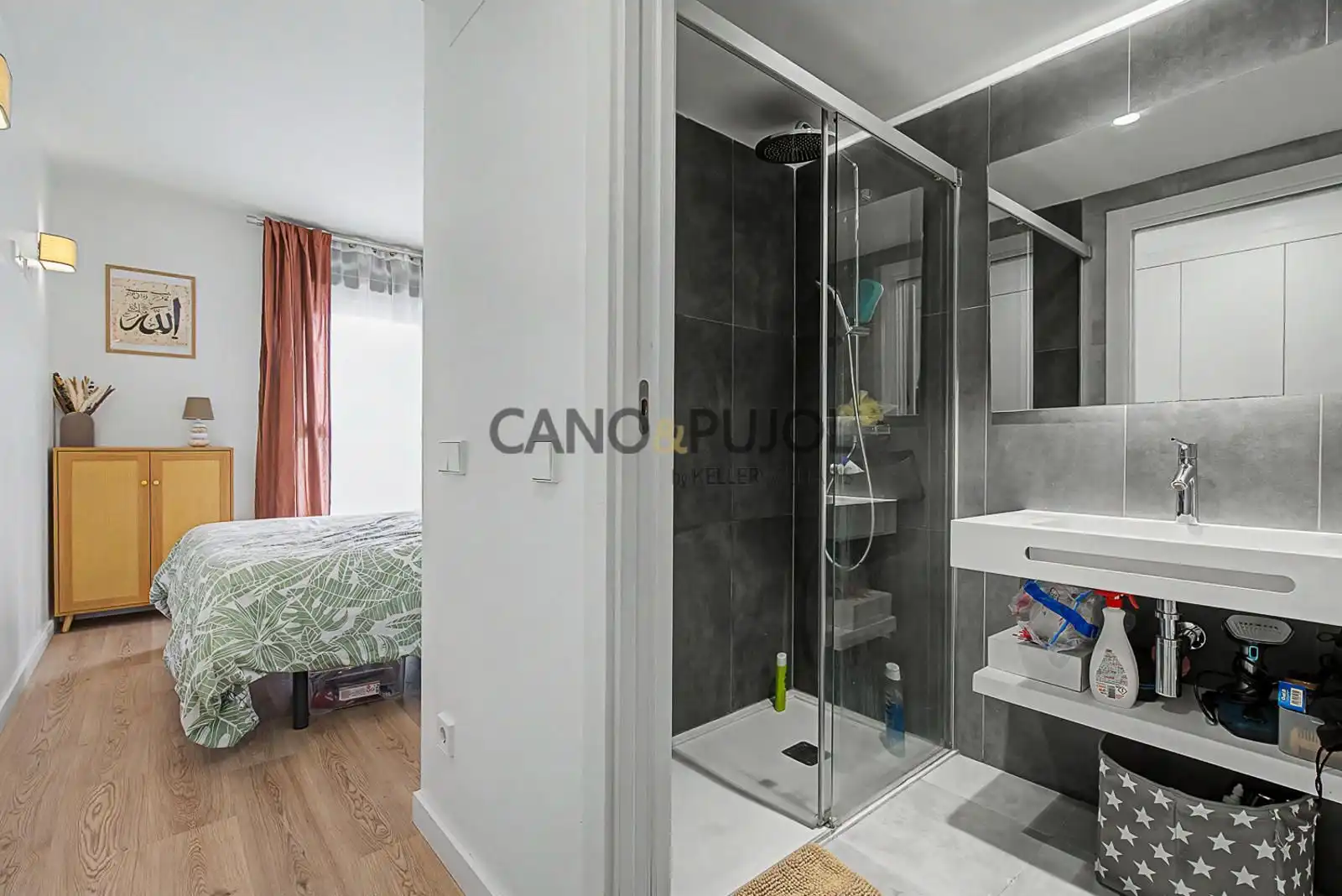 Bany de Pis en venda en Montcada i Reixac amb Aire condicionat, Calefacció i Terrassa