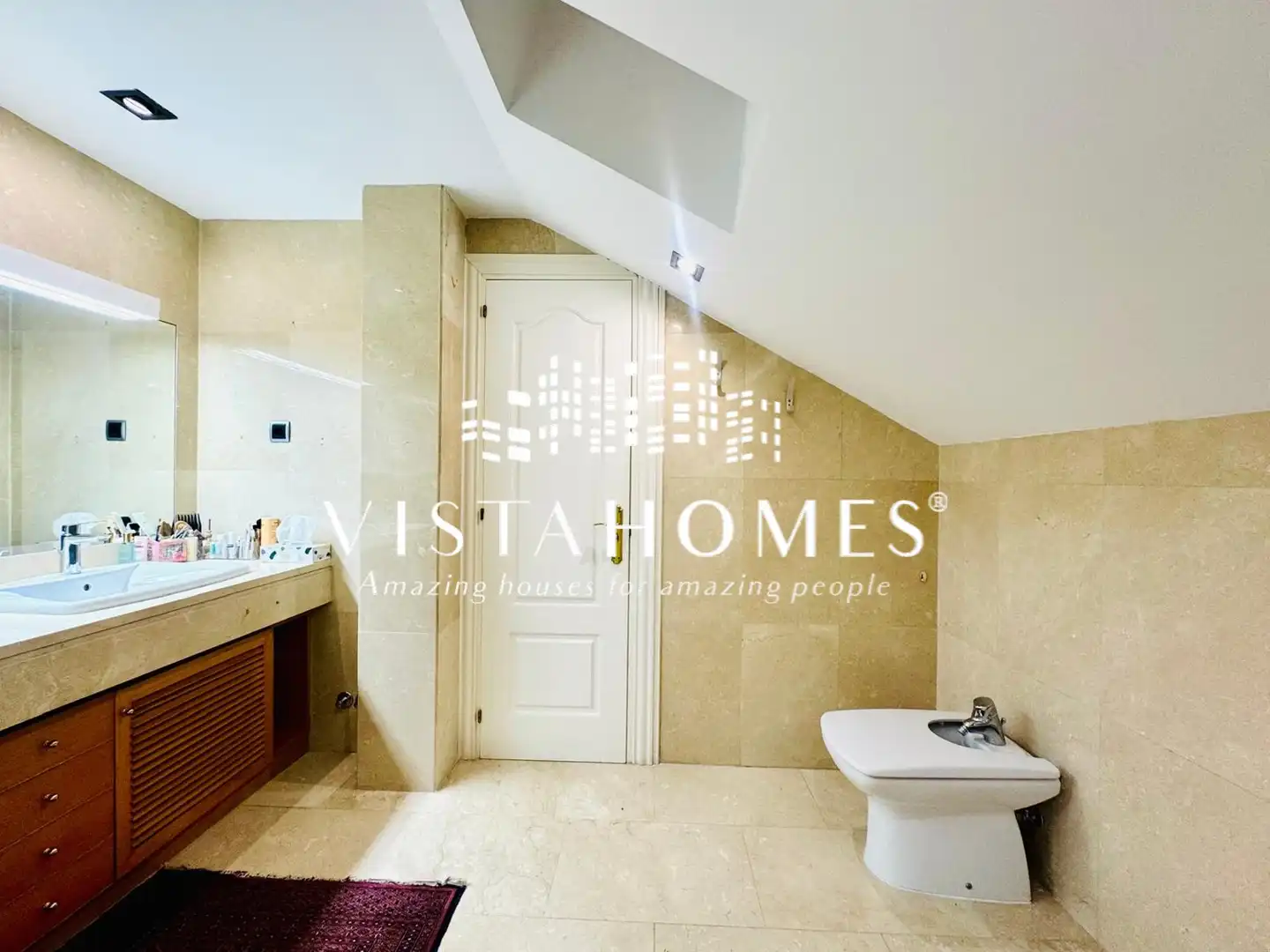 Bathroom of Houses for sale in Ciudalcampo  with Air Conditioner, Heating and Private garden