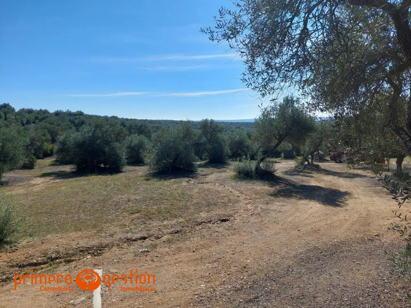 Piso en venta en Lora del Río con Piscina