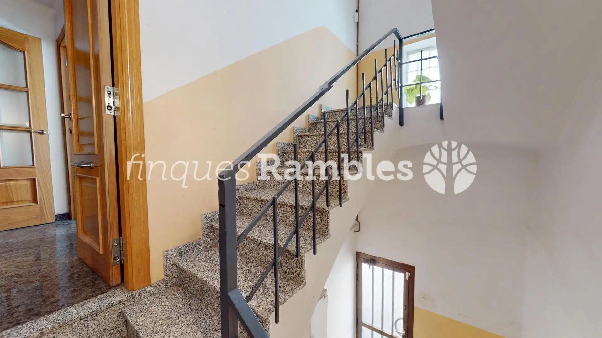 Casa adosada en venta en Vilanova del Camí con Calefacción, Terraza y Trastero