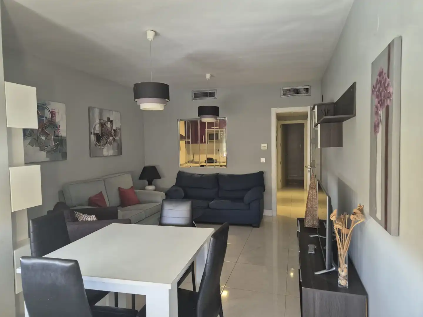 Wohnzimmer von Wohnungen zur Miete in Badajoz mit Klimaanlage, Heizung und Möbliert