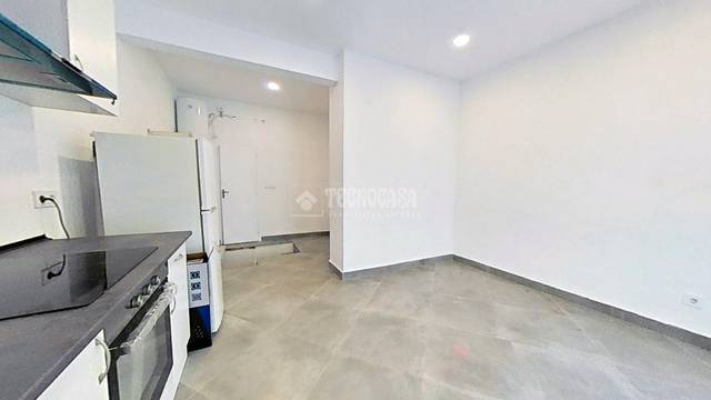 Estudio en Venta en El Carmel